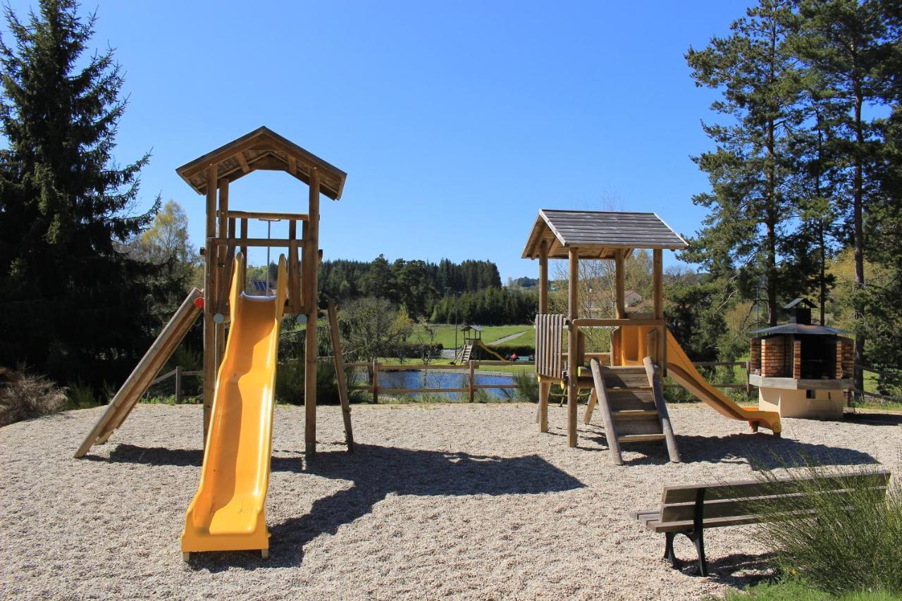 Les Chalets Du Haut-Forez Usson-en-Forez Εξωτερικό φωτογραφία