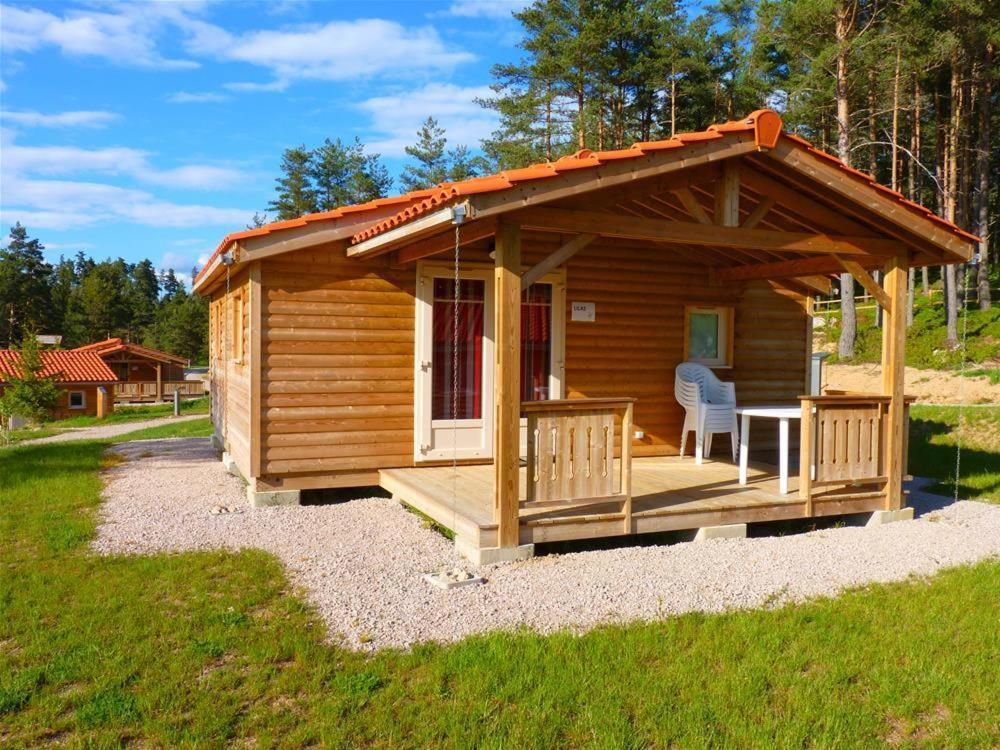 Les Chalets Du Haut-Forez Usson-en-Forez Εξωτερικό φωτογραφία