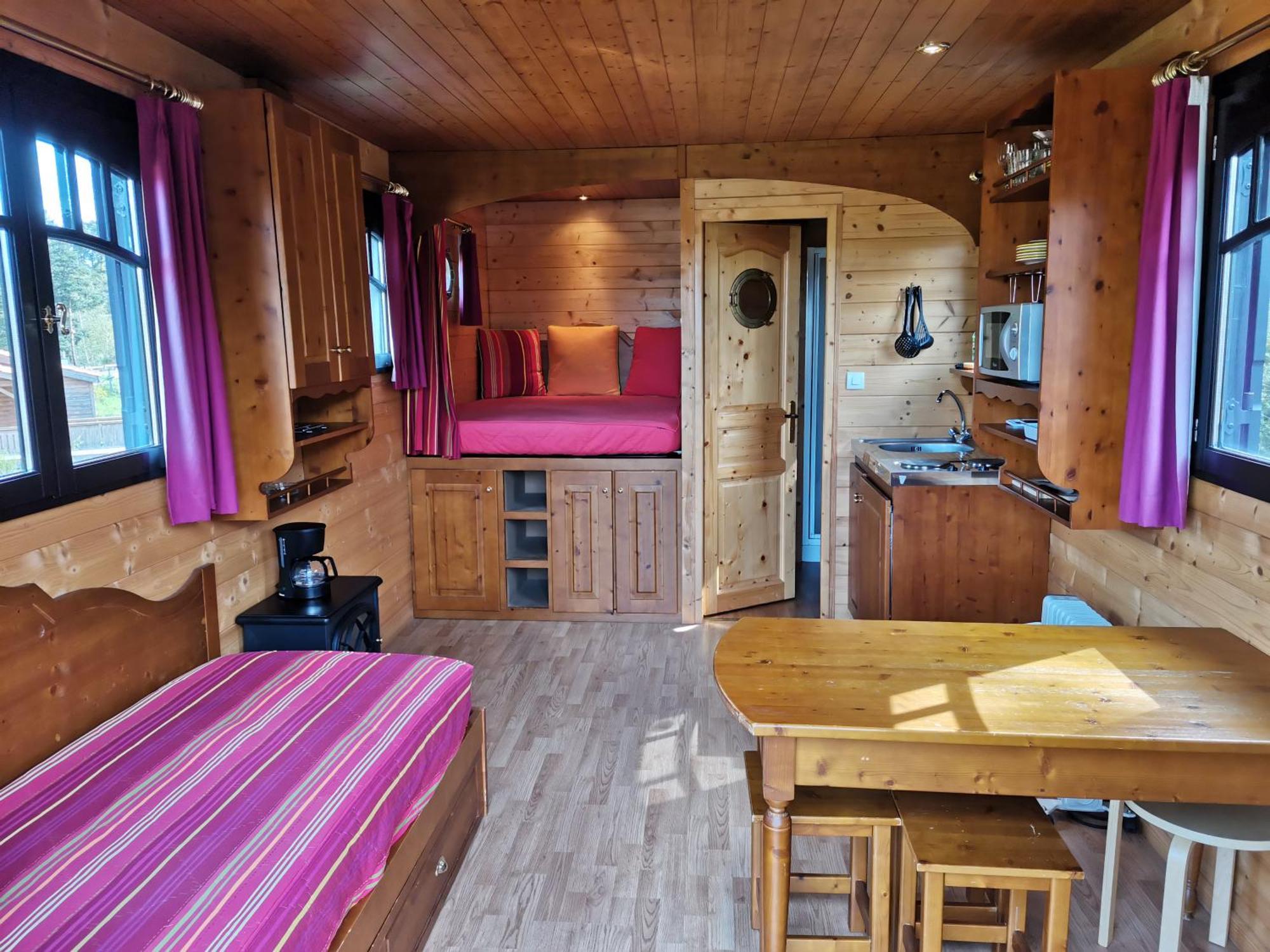 Les Chalets Du Haut-Forez Usson-en-Forez Εξωτερικό φωτογραφία